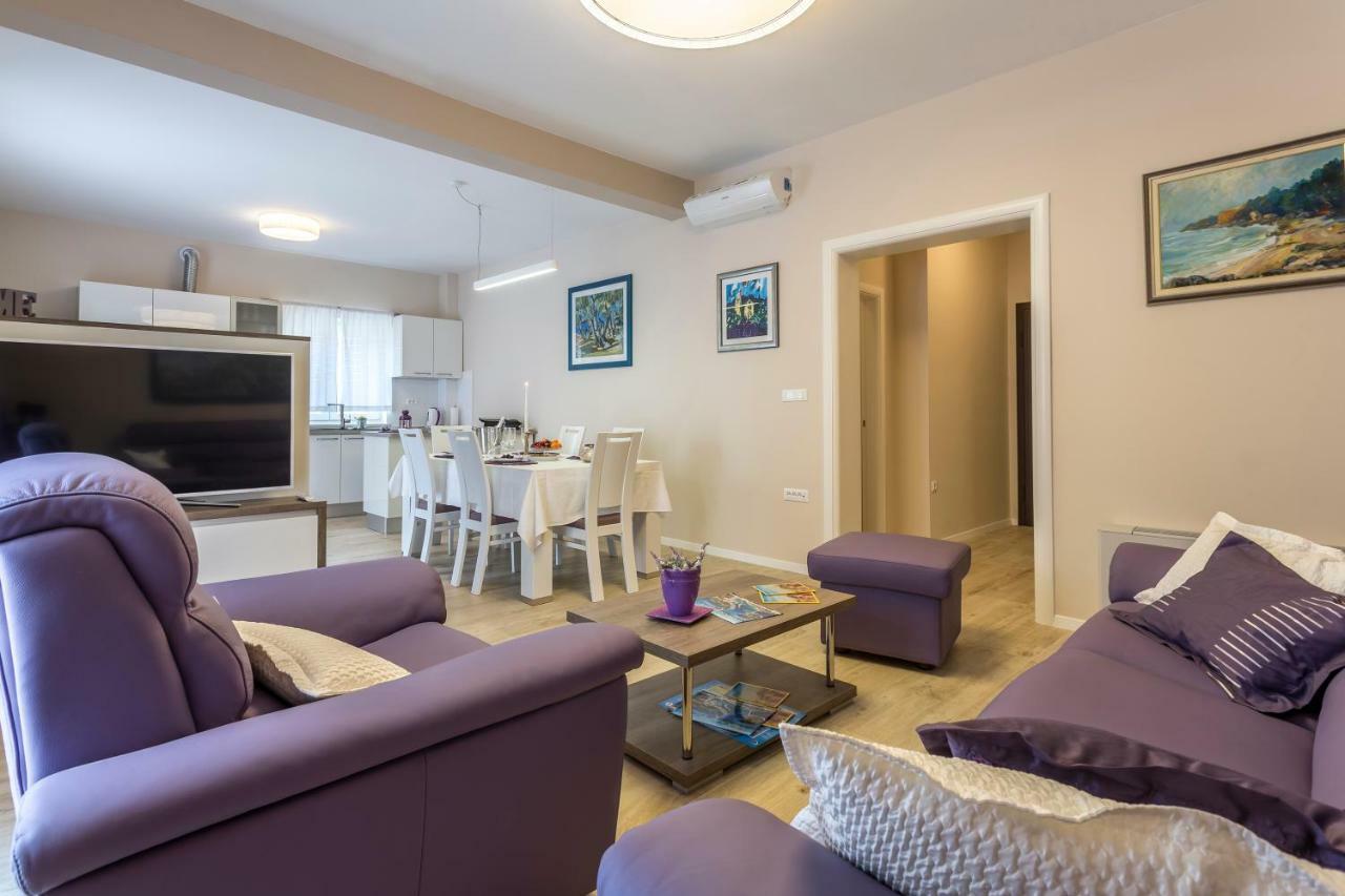 Villa Flores โรกอซนิซา ภายนอก รูปภาพ
